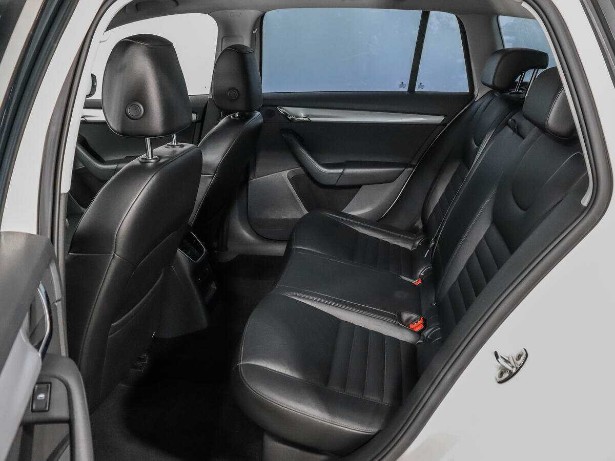 Skoda Octavia 2015 года с пробегом. Фото: #9