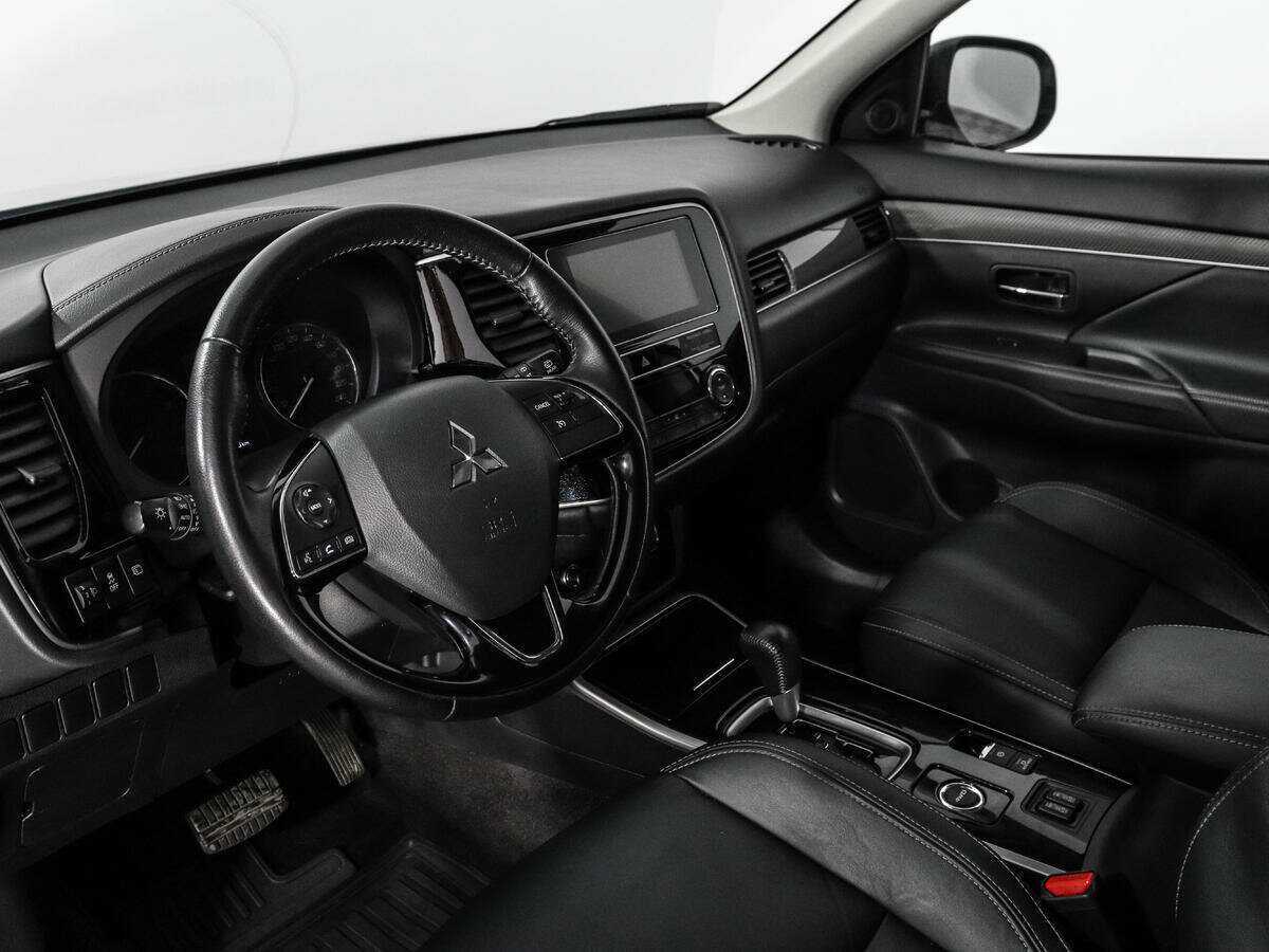 Mitsubishi Outlander 2019 года с пробегом. Фото: #6