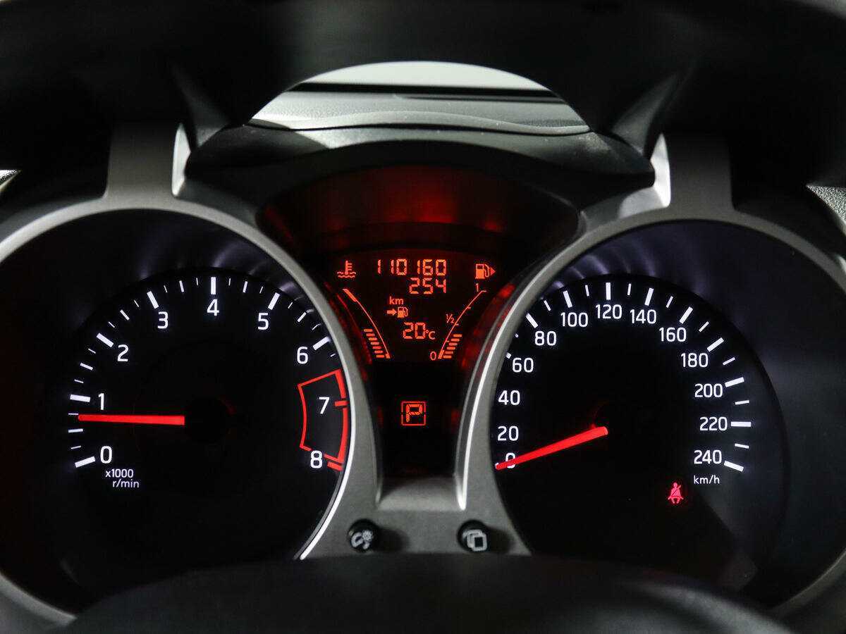 Nissan Juke 2012 года с пробегом. Фото: #10