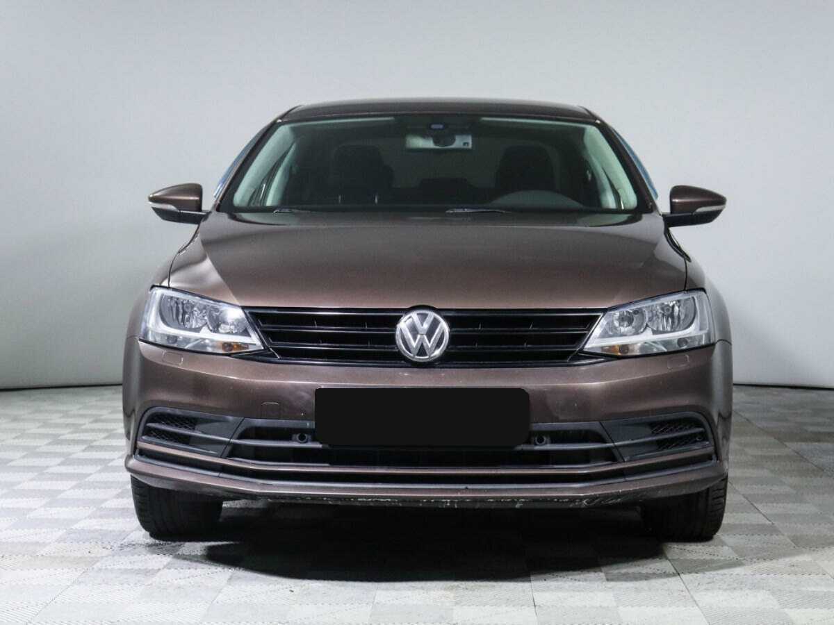 Volkswagen Jetta 2015 года с пробегом. Фото: #1