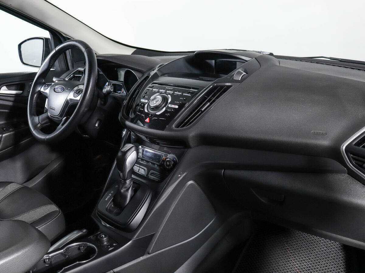 Ford Kuga 2013 года с пробегом. Фото: #8