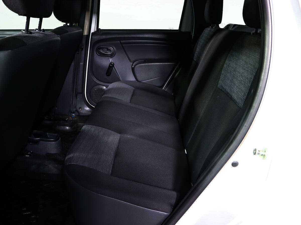 Renault Duster 2013 года с пробегом. Фото: #8