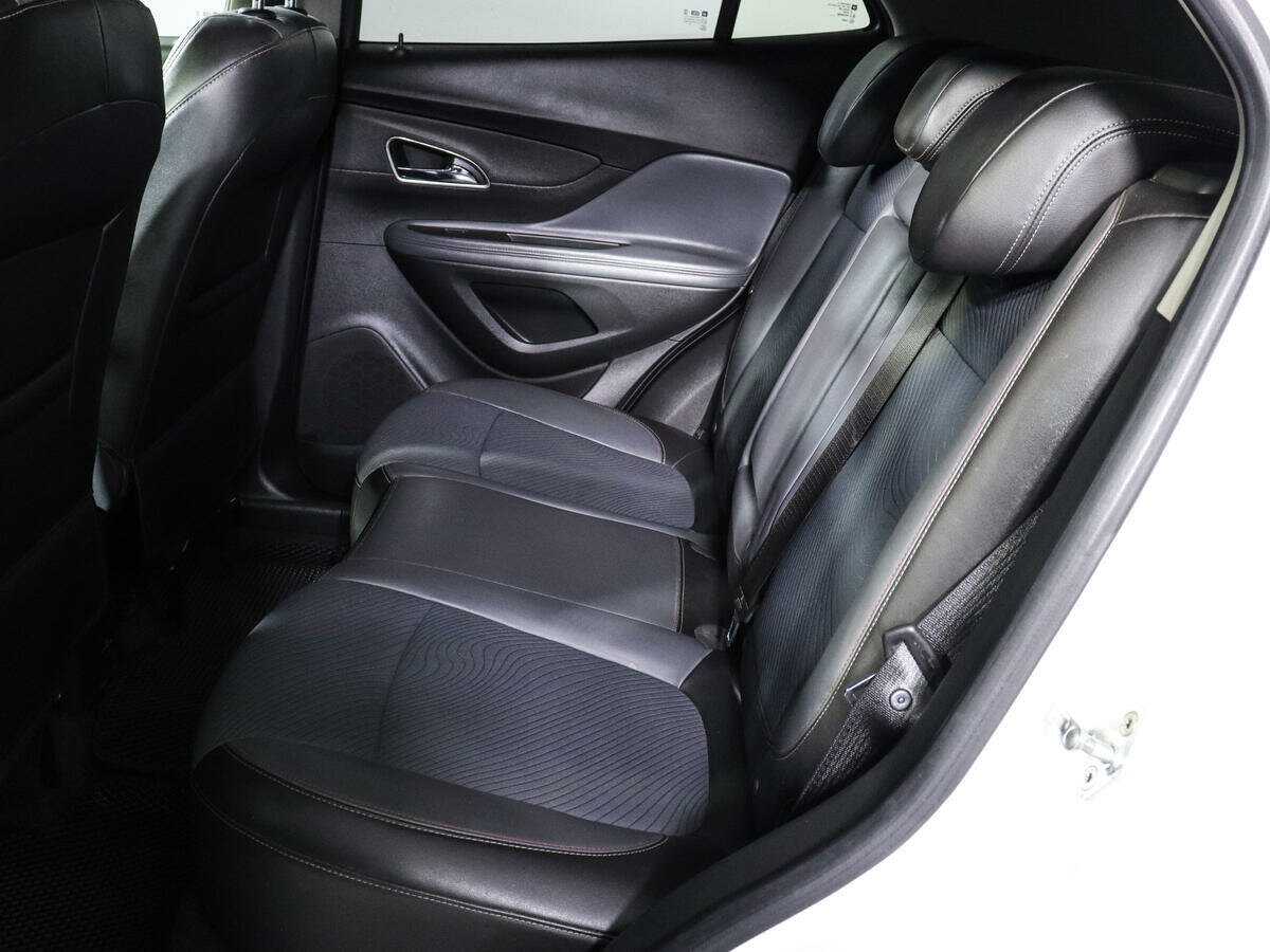 Opel Mokka 2014 года с пробегом. Фото: #8