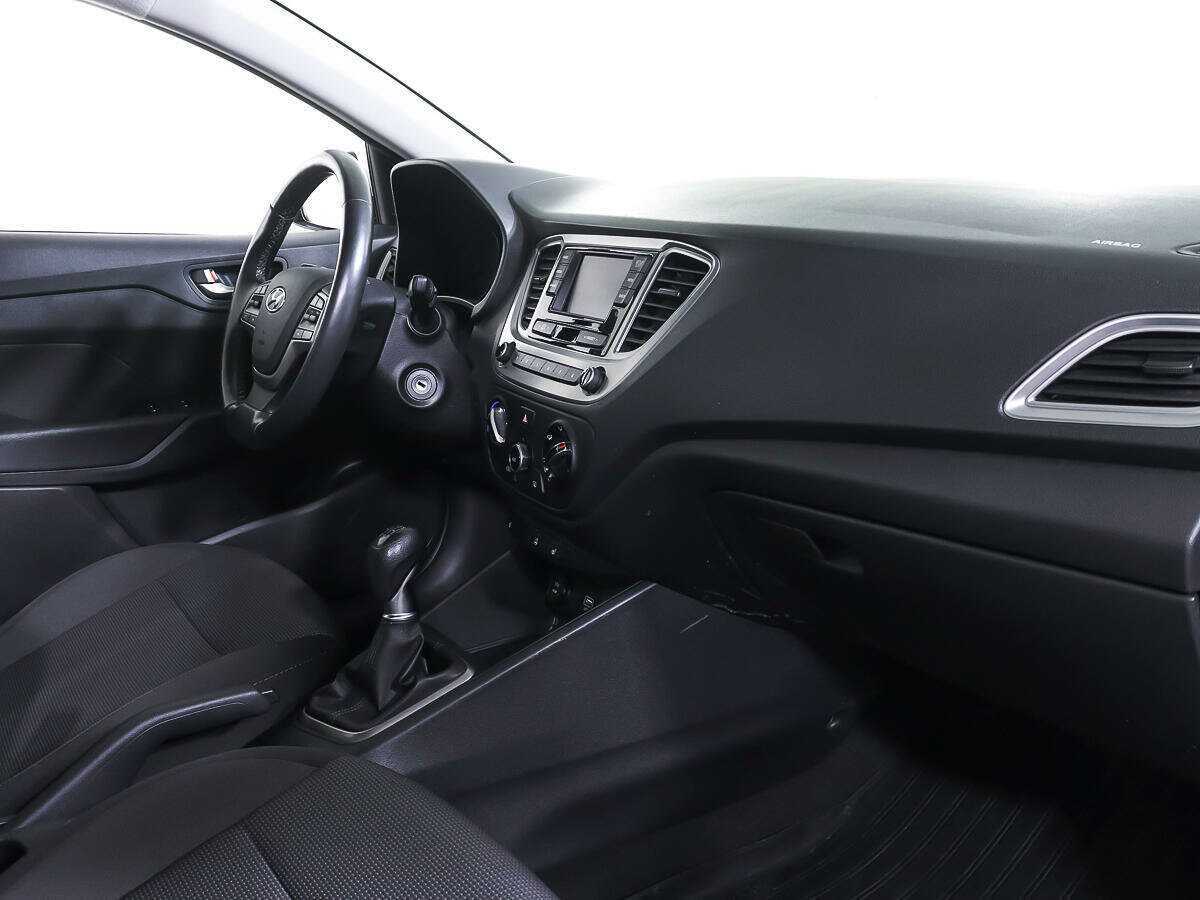 Hyundai Solaris 2019 года с пробегом. Фото: #7