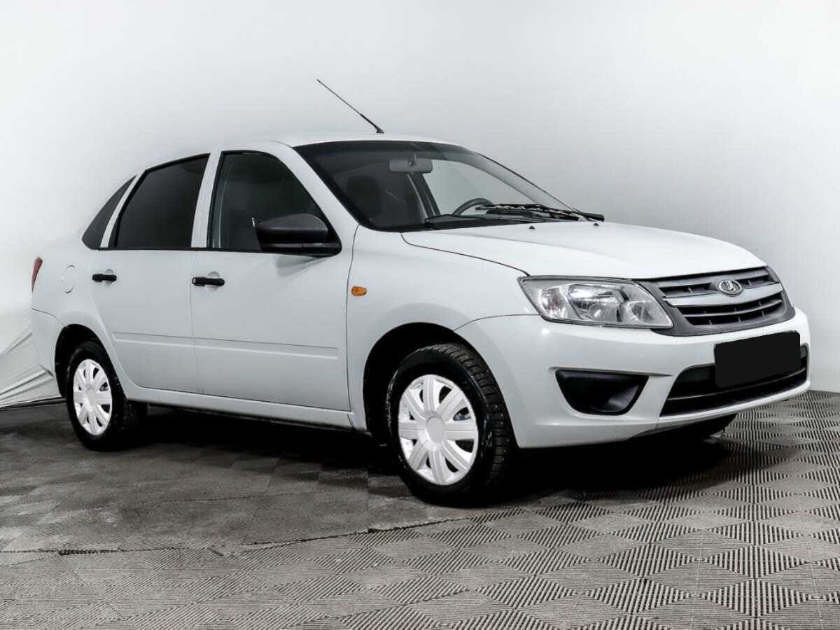 Lada (ВАЗ) Granta 2015 года с пробегом. Фото: #2