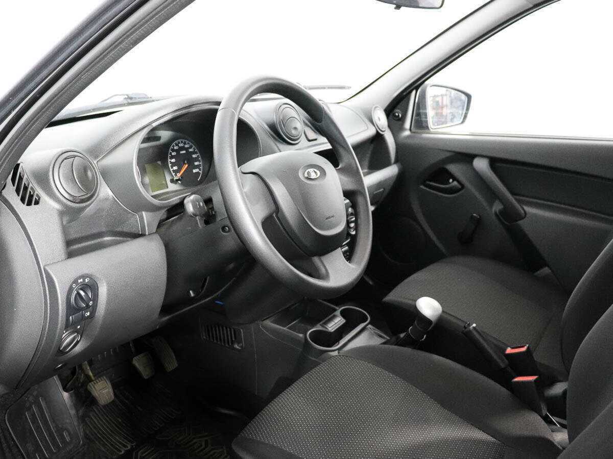 Lada (ВАЗ) Granta 2015 года с пробегом. Фото: #9