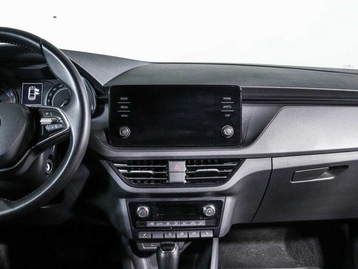 Skoda Rapid 2021 года с пробегом. Фото: #10