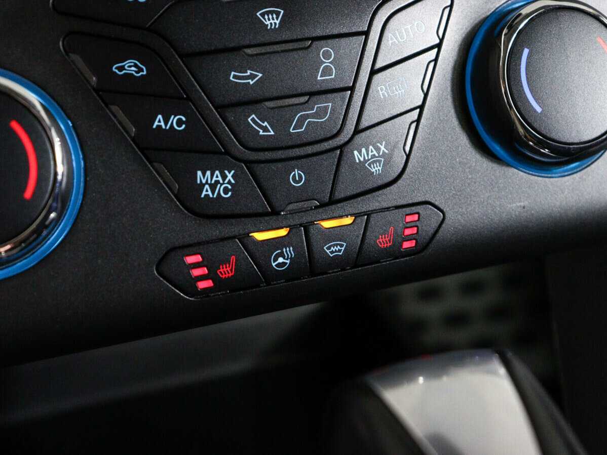 Ford Mondeo 2016 года с пробегом. Фото: #11