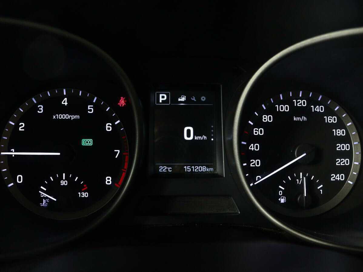 Hyundai Santa Fe 2015 года с пробегом. Фото: #10