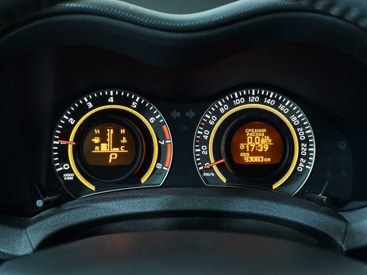 Toyota Auris 2012 года с пробегом. Фото: #9