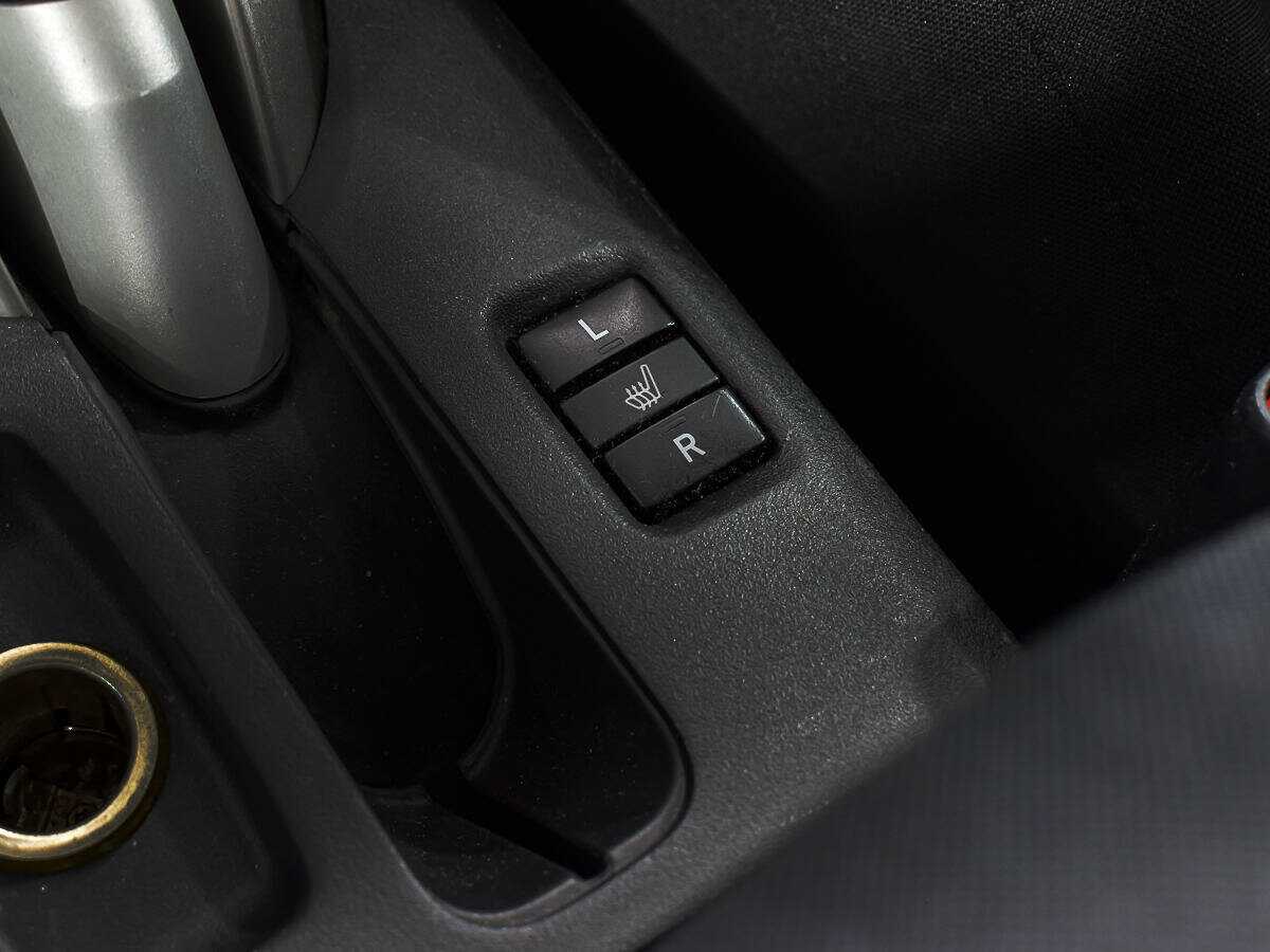 Toyota Auris 2012 года с пробегом. Фото: #15