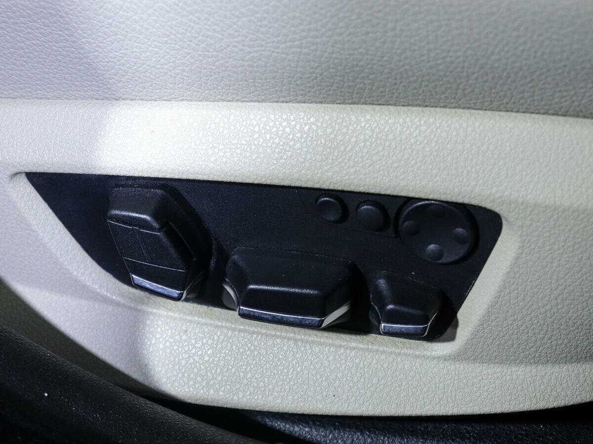 BMW 5 серии 2012 года с пробегом. Фото: #14