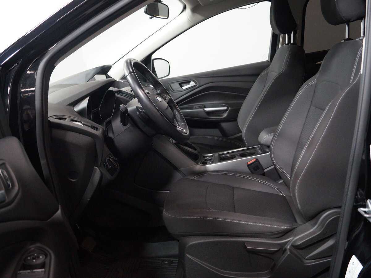 Ford Kuga 2018 года с пробегом. Фото: #8