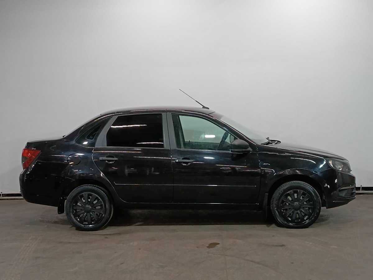 Lada (ВАЗ) Granta 2018 года с пробегом. Фото: #3