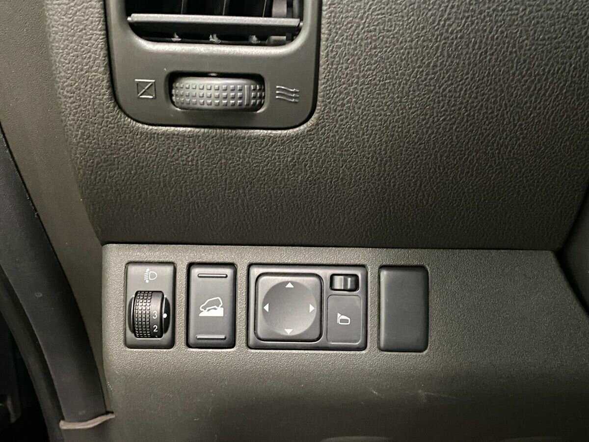 Nissan Pathfinder 2012 года с пробегом. Фото: #16