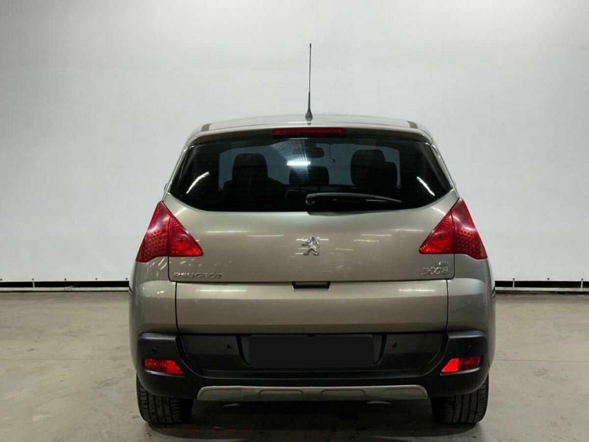 Peugeot 3008 2012 года с пробегом. Фото: #4