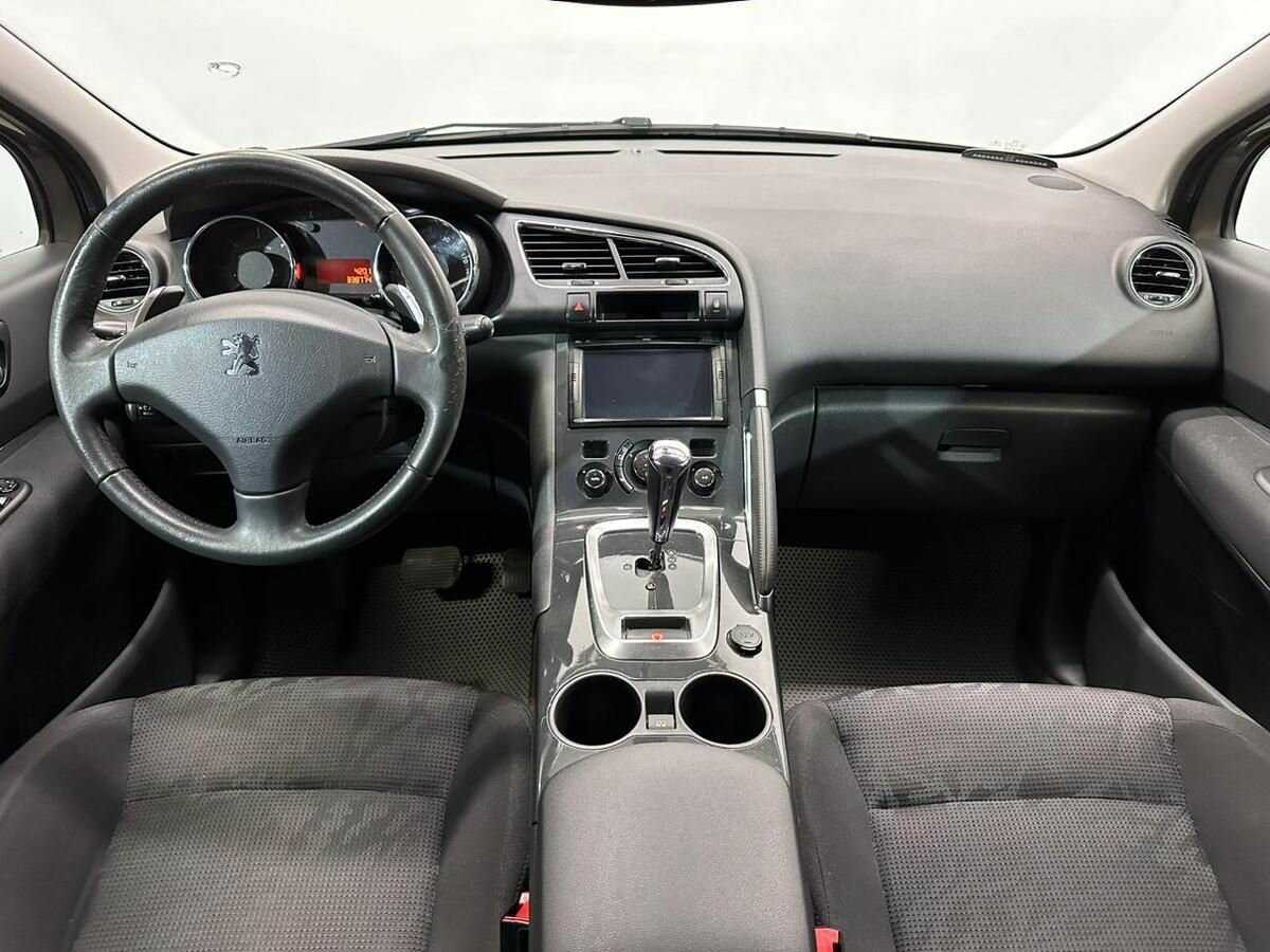 Peugeot 3008 2012 года с пробегом. Фото: #7