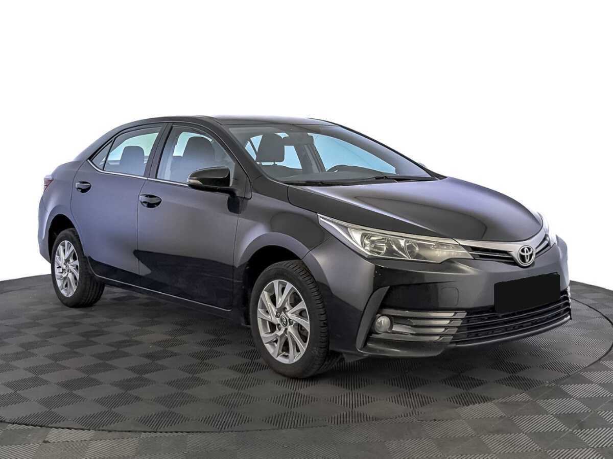 Toyota Corolla 2017 года с пробегом. Фото: #2