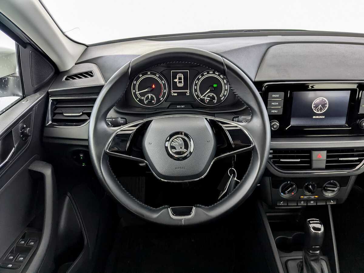 Skoda Rapid 2021 года с пробегом. Фото: #16