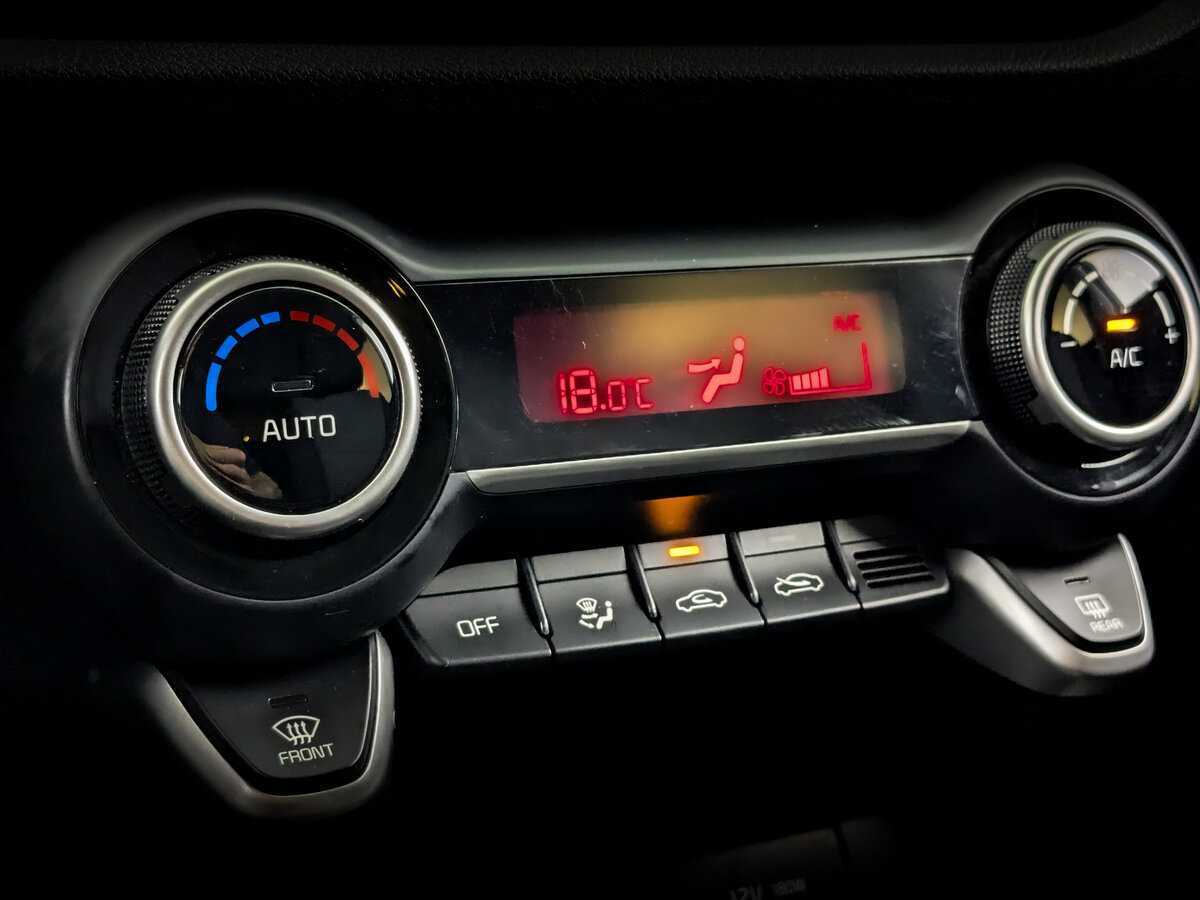 Kia Rio 2018 года с пробегом. Фото: #18