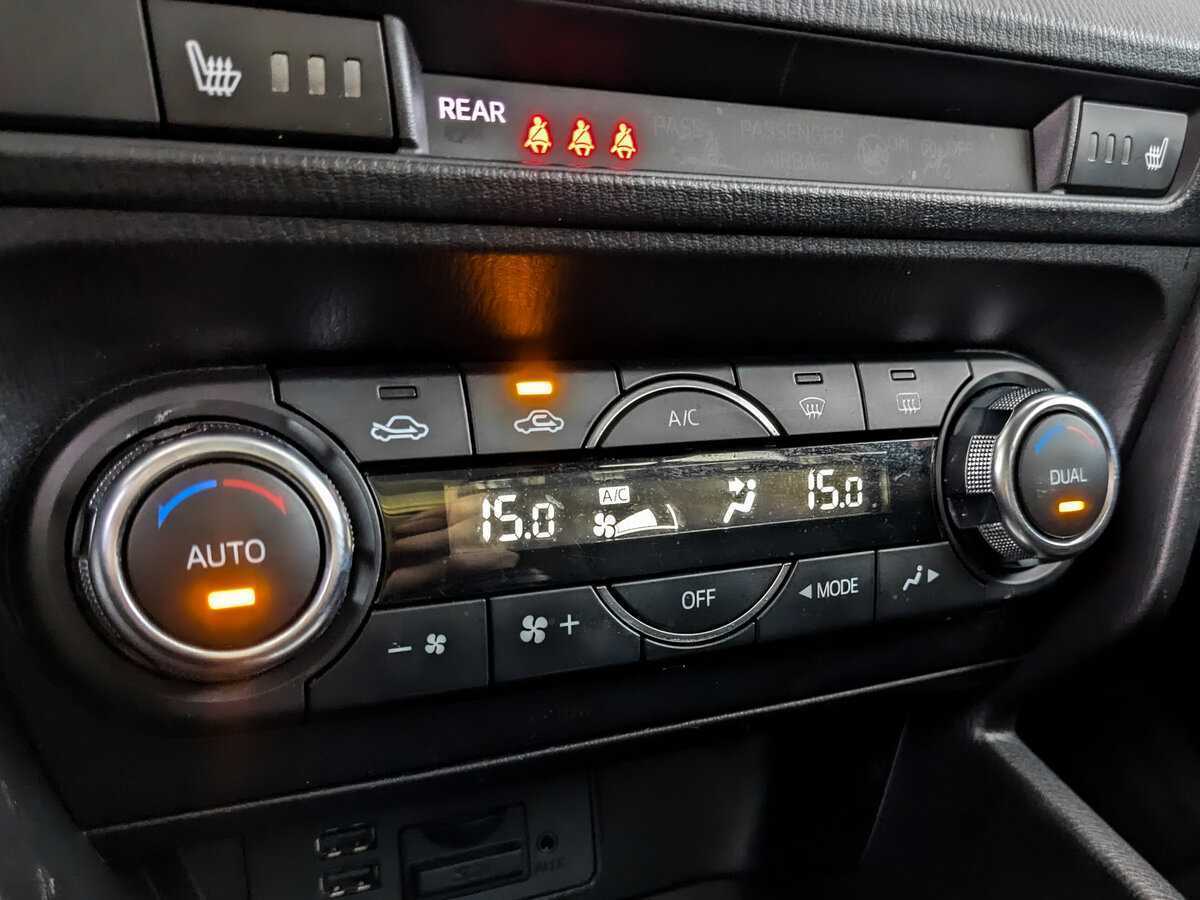 Mazda 3 2015 года с пробегом. Фото: #20