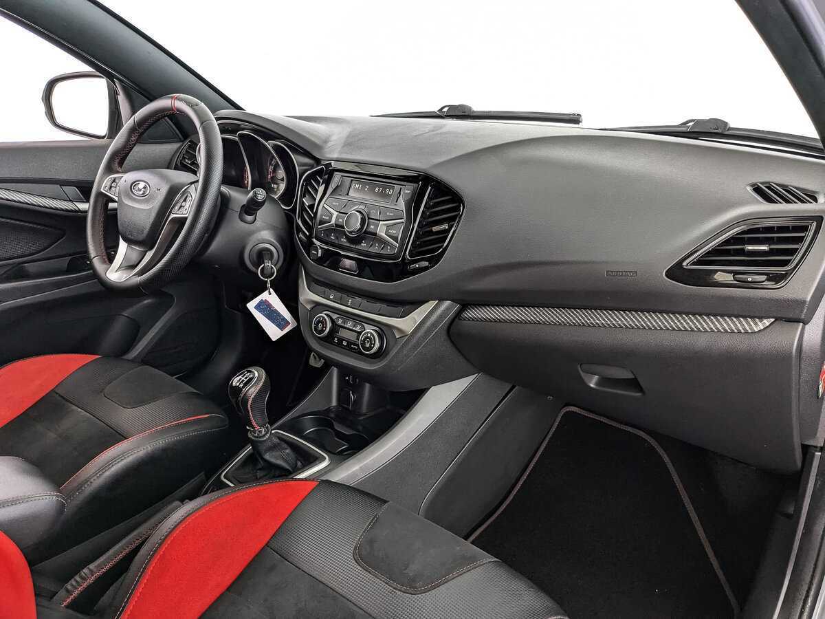 Lada (ВАЗ) Vesta 2019 года с пробегом. Фото: #8