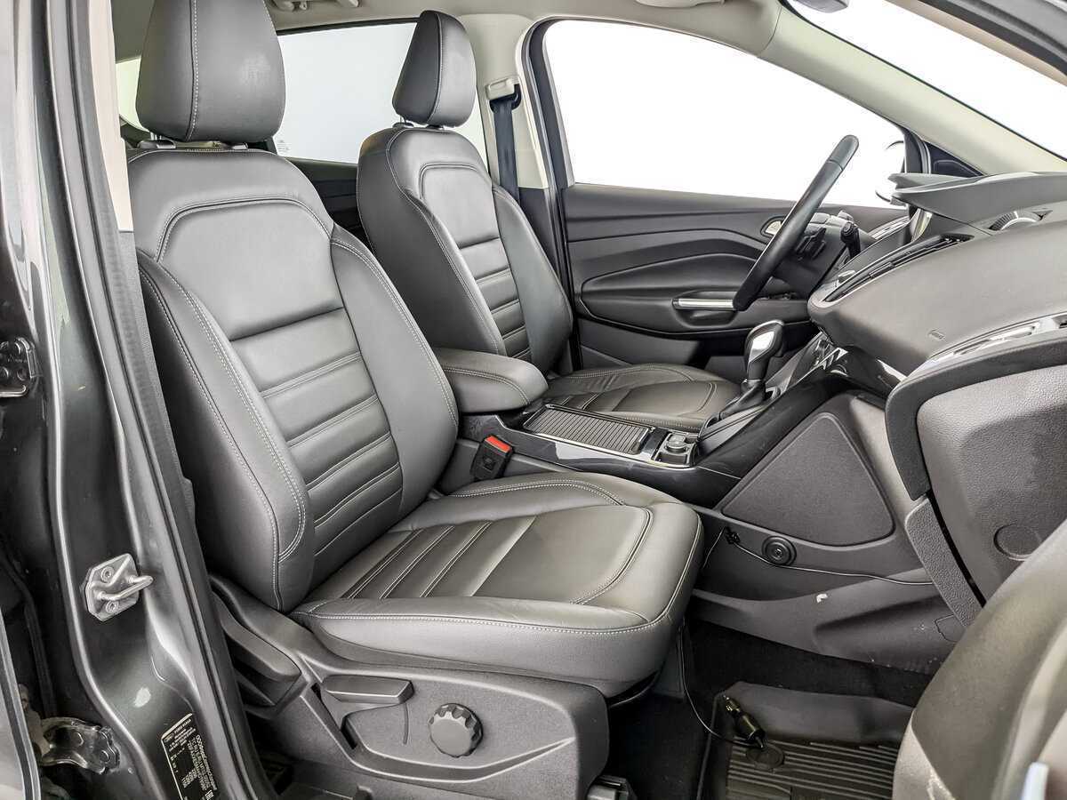 Ford Kuga 2017 года с пробегом. Фото: #19