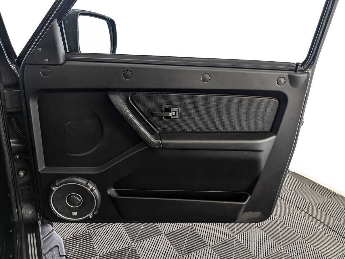 Lada (ВАЗ) 2121 (4x4) 2020 года с пробегом. Фото: #20