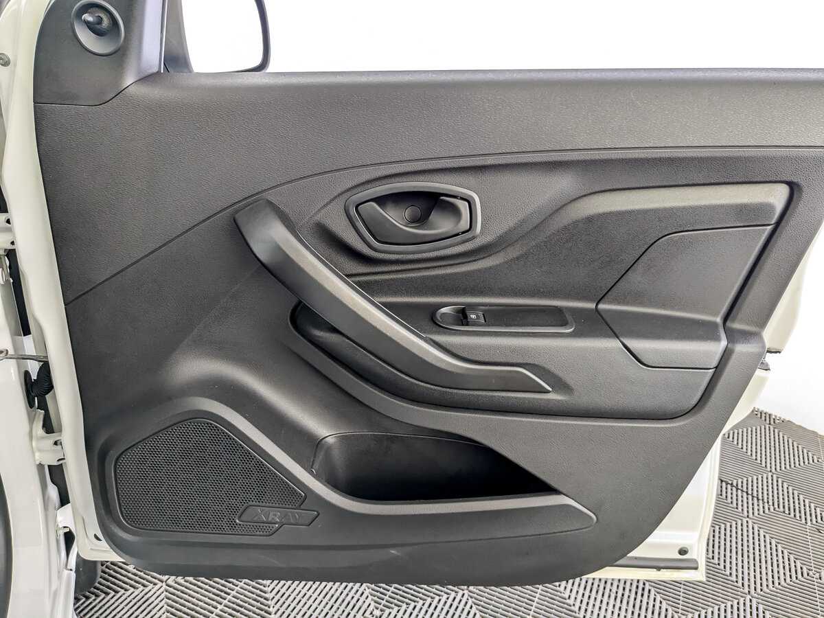 Lada (ВАЗ) XRAY 2018 года с пробегом. Фото: #18