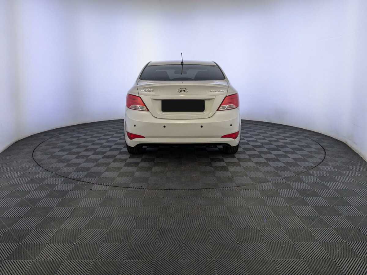 Hyundai Solaris 2015 года с пробегом. Фото: #5