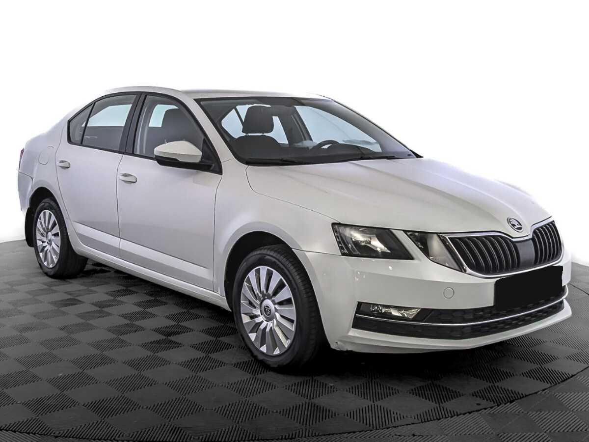 Skoda Octavia 2019 года с пробегом. Фото: #2