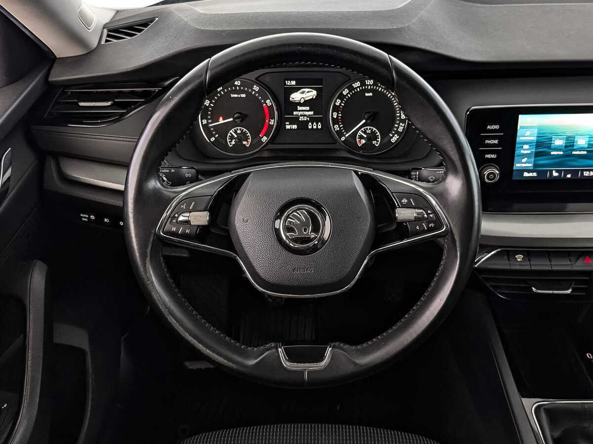 Skoda Octavia 2021 года с пробегом. Фото: #17