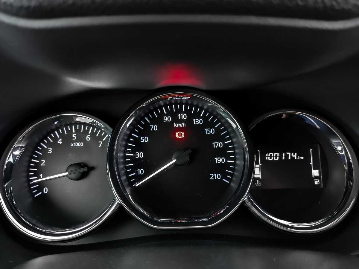 Nissan Terrano 2020 года с пробегом. Фото: #10