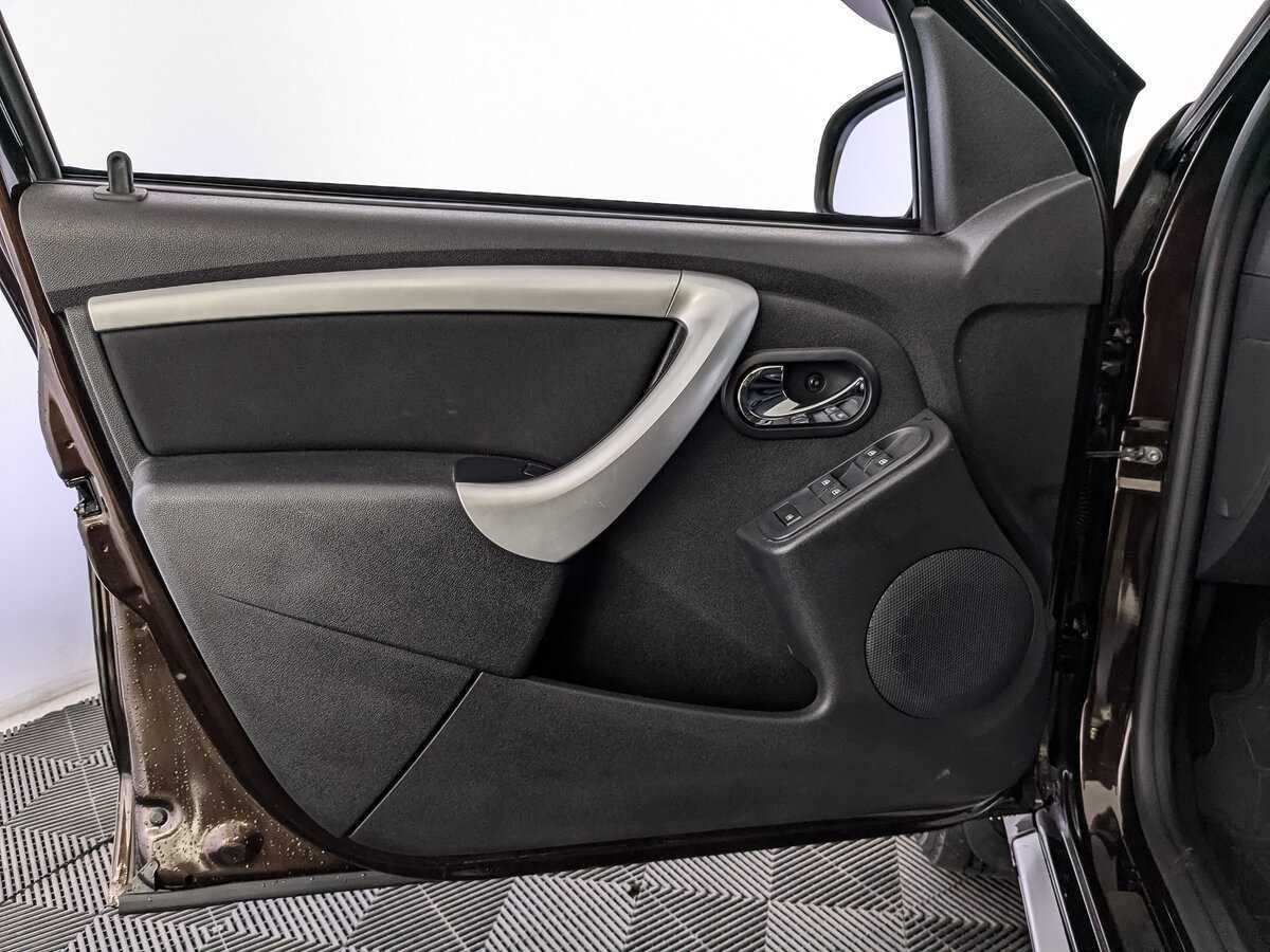 Nissan Terrano 2020 года с пробегом. Фото: #13