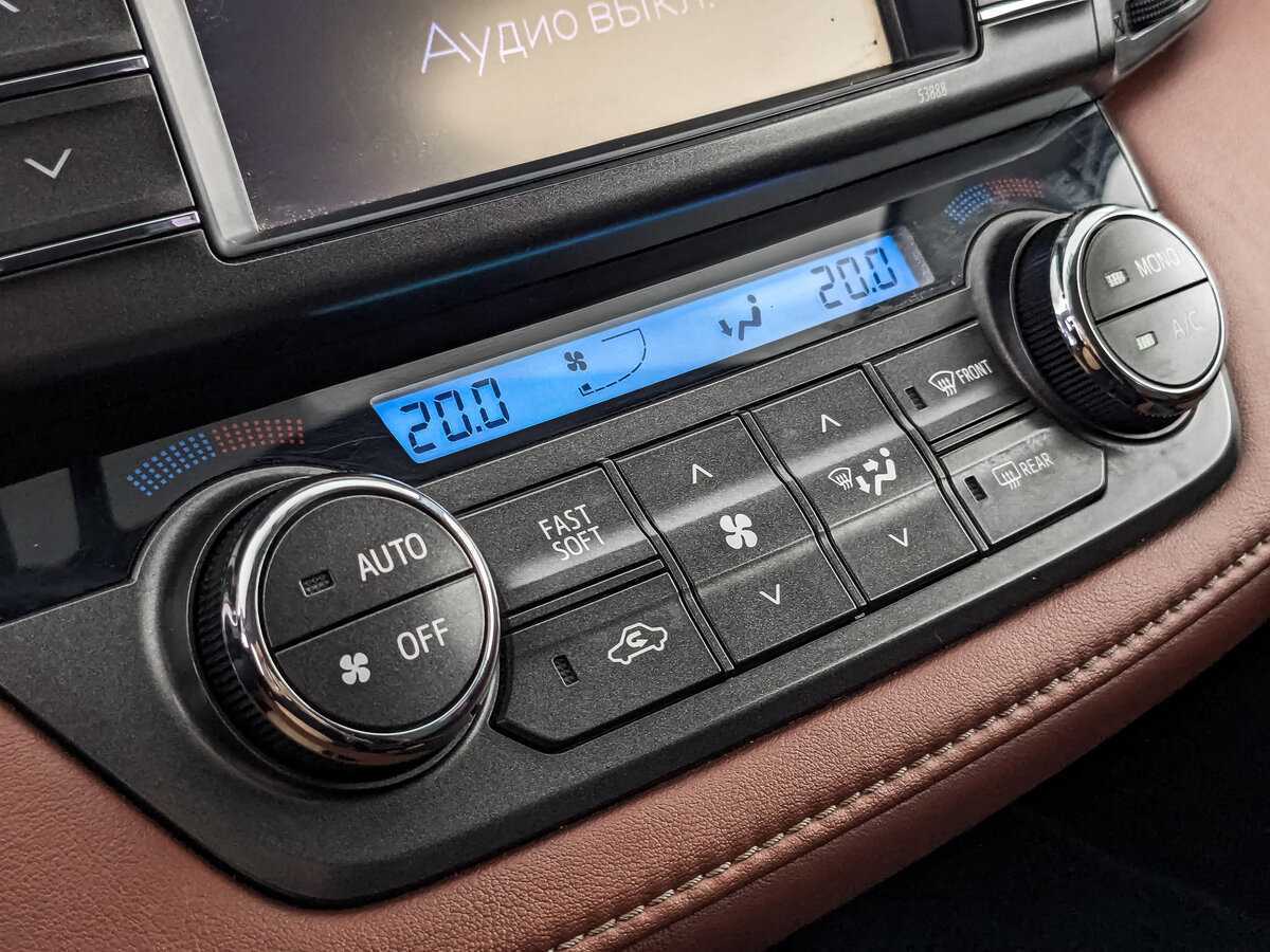 Toyota RAV4 2013 года с пробегом. Фото: #16