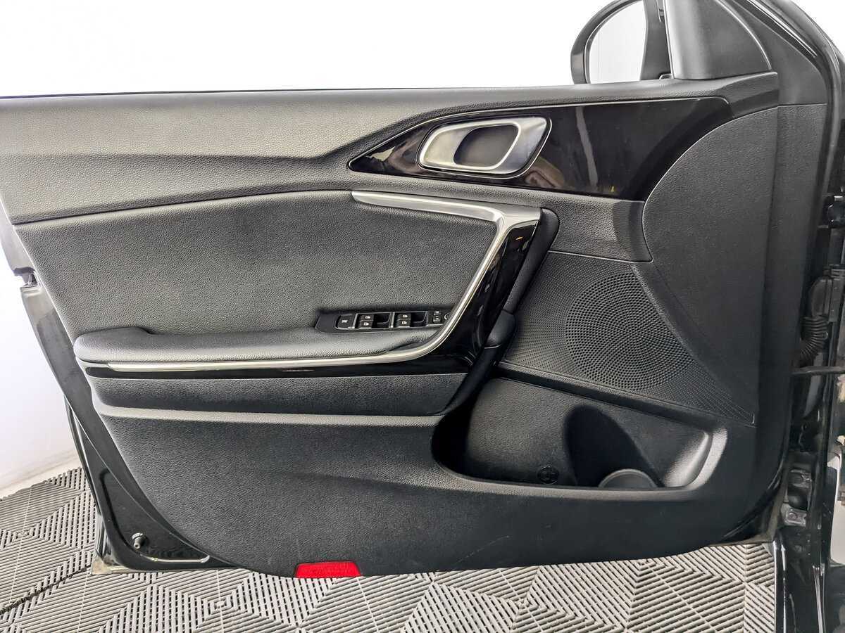 Kia Ceed 2019 года с пробегом. Фото: #14