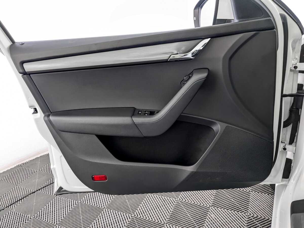 Skoda Octavia 2017 года с пробегом. Фото: #14