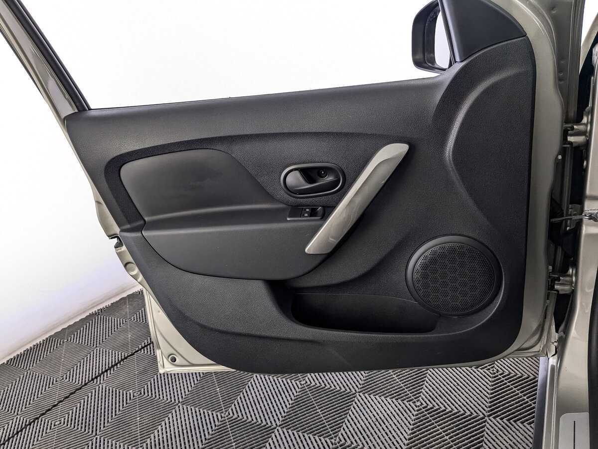 Renault Sandero 2021 года с пробегом. Фото: #14