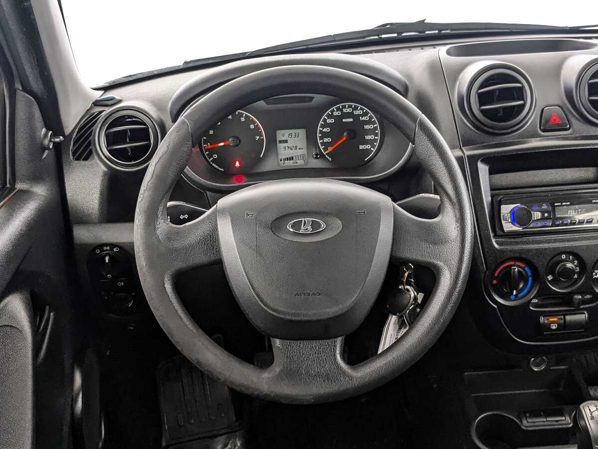 Lada (ВАЗ) Granta 2017 года с пробегом. Фото: #17