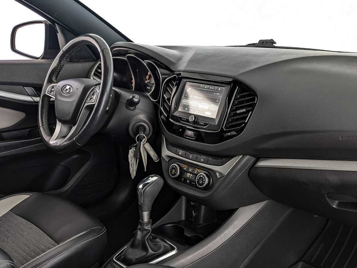 Lada (ВАЗ) Vesta 2019 года с пробегом. Фото: #8