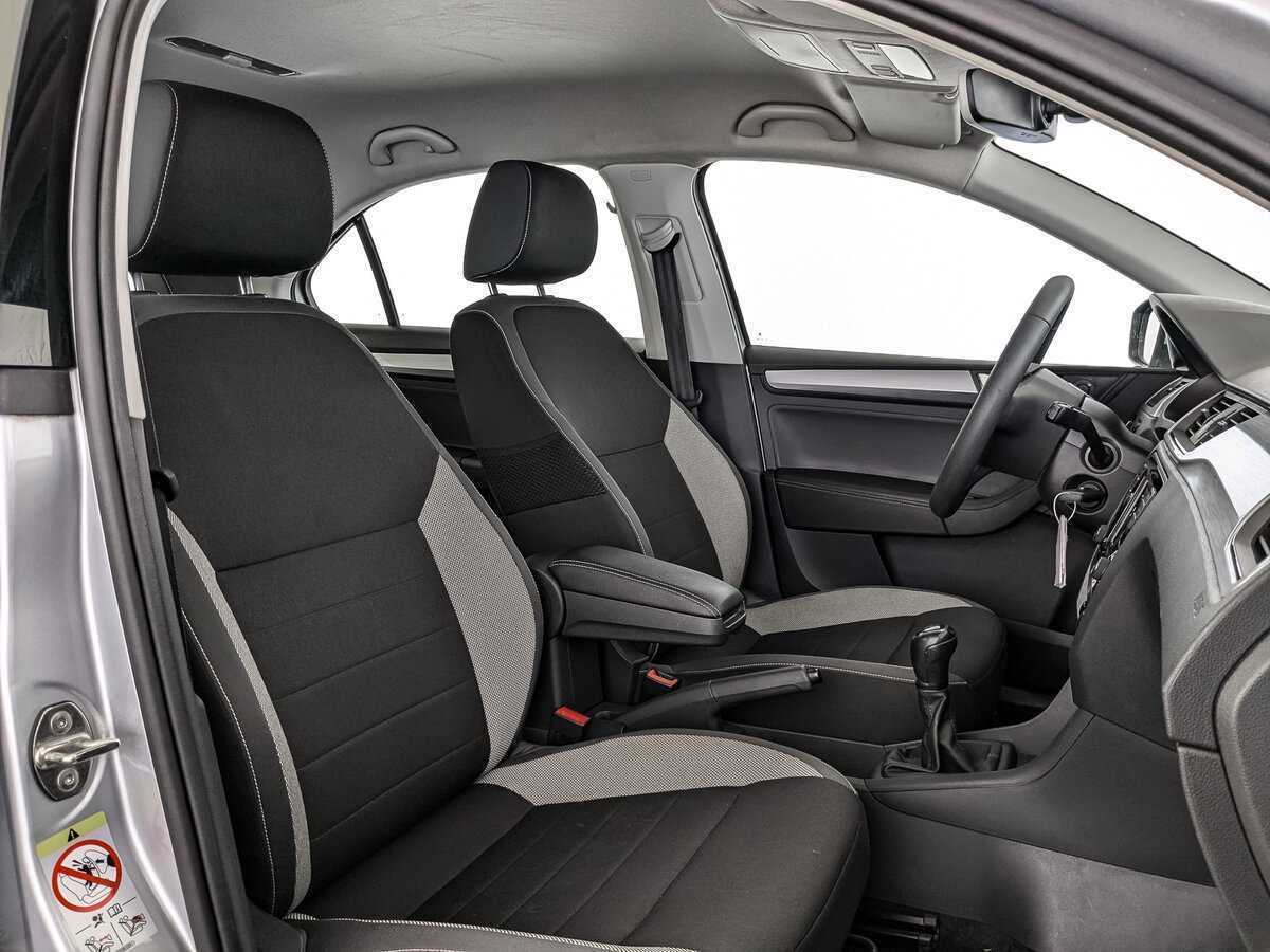 Skoda Rapid 2018 года с пробегом. Фото: #19