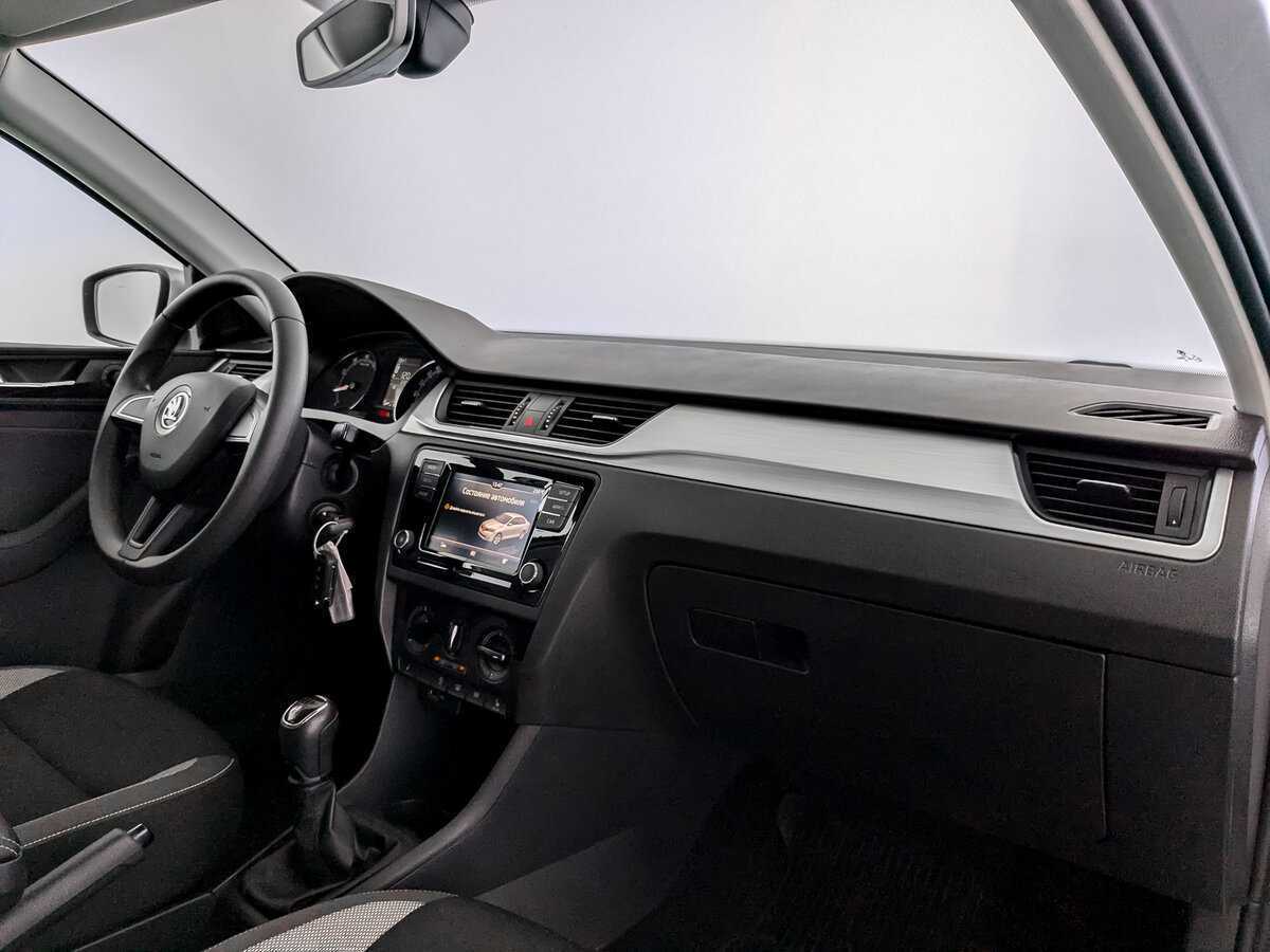 Skoda Rapid 2018 года с пробегом. Фото: #8