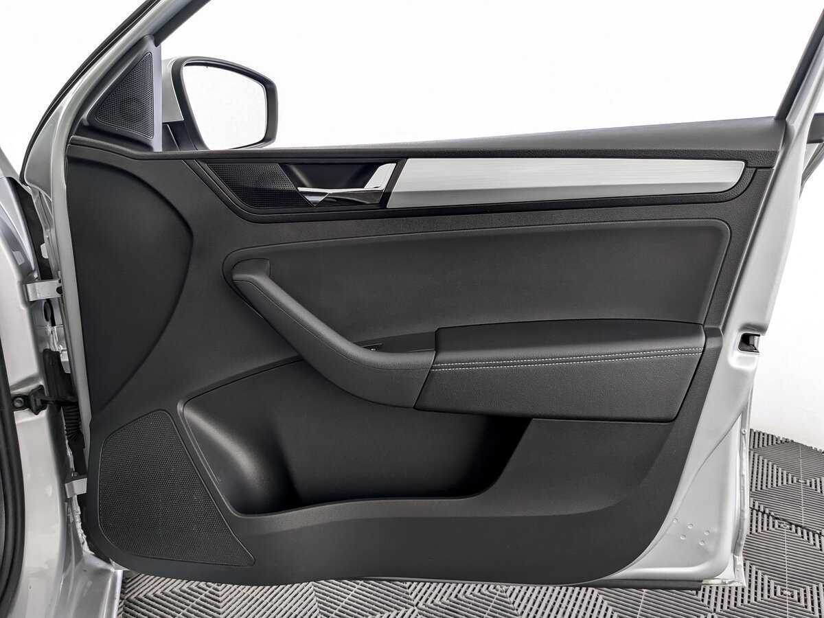 Skoda Rapid 2018 года с пробегом. Фото: #19