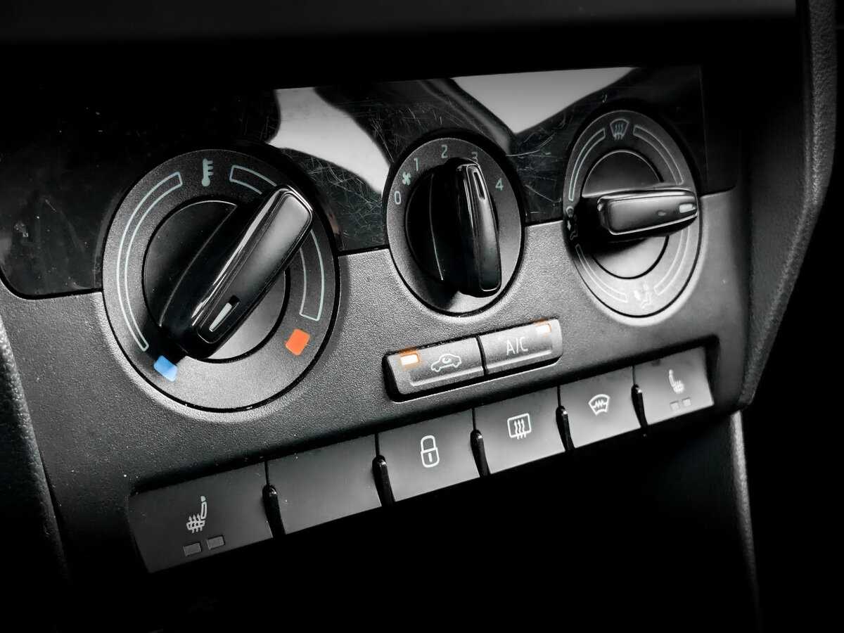 Skoda Rapid 2018 года с пробегом. Фото: #20