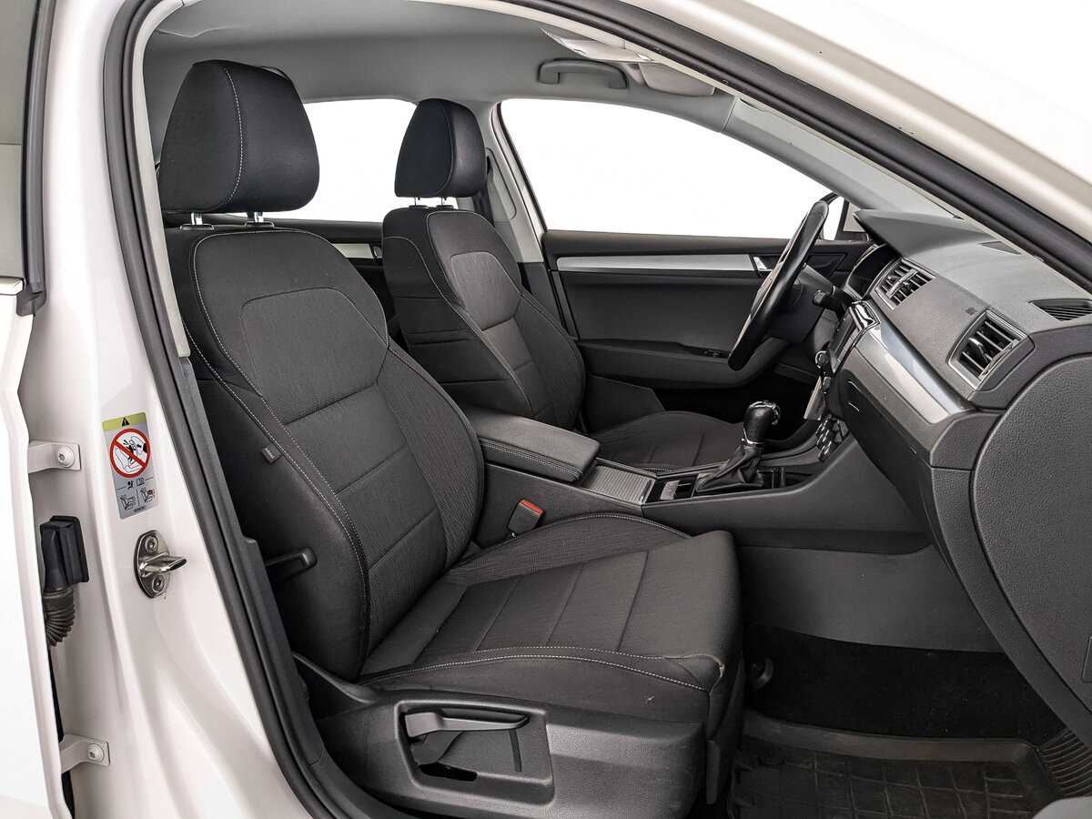 Skoda Superb 2017 года с пробегом. Фото: #18