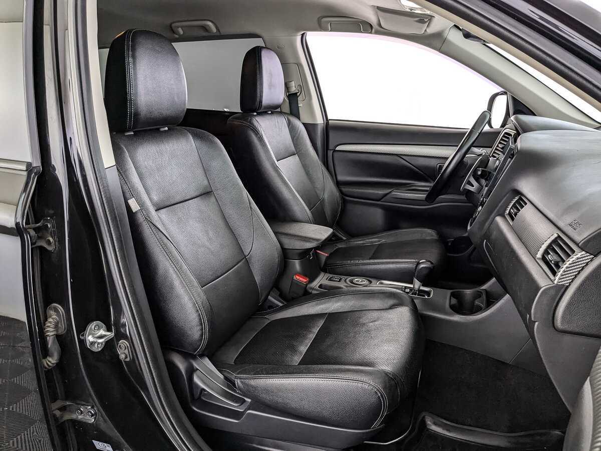 Mitsubishi Outlander 2012 года с пробегом. Фото: #15