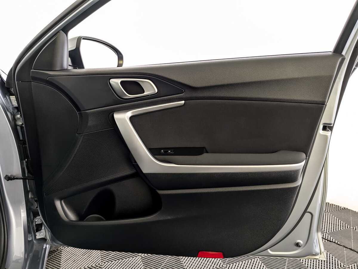 Kia Ceed 2019 года с пробегом. Фото: #19