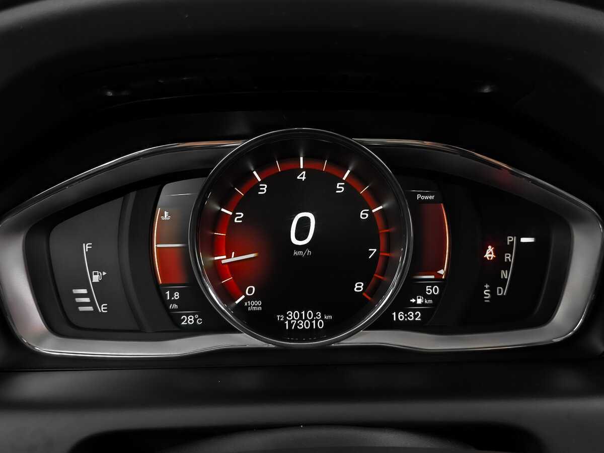 Volvo XC60 2017 года с пробегом. Фото: #11