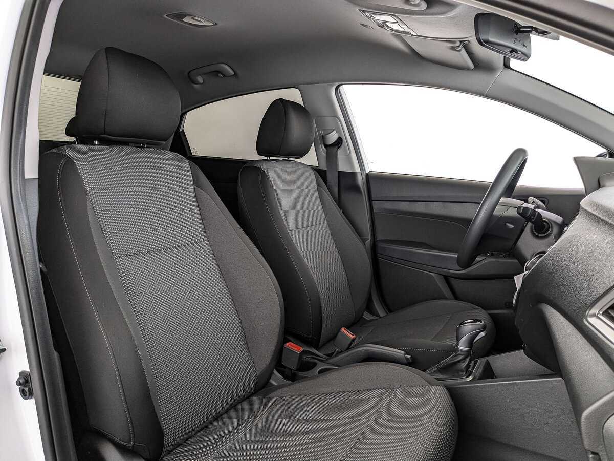 Hyundai Solaris 2022 года с пробегом. Фото: #17