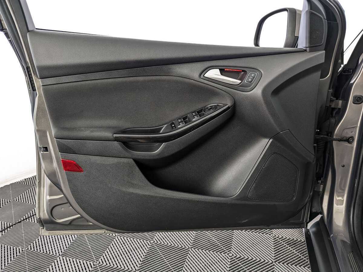 Ford Focus 2017 года с пробегом. Фото: #14